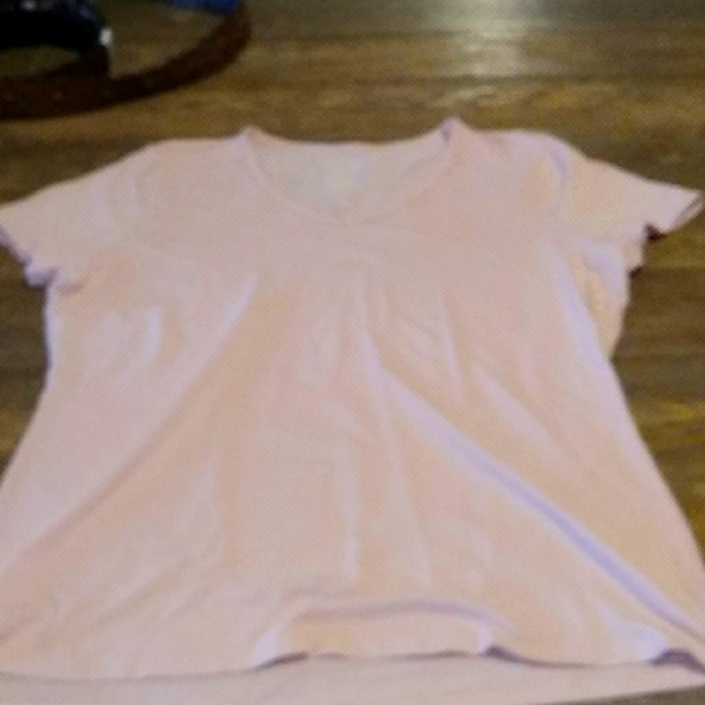 Time and tru women tshirt